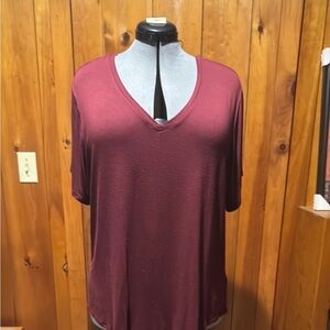 Old Navy Red V-neck Short Sleeve T-shirt